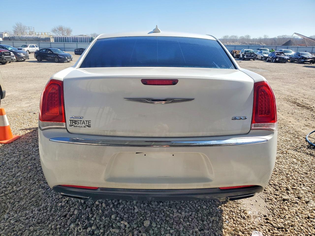 2016 CHRYSLER 300 LIMITED photo 6