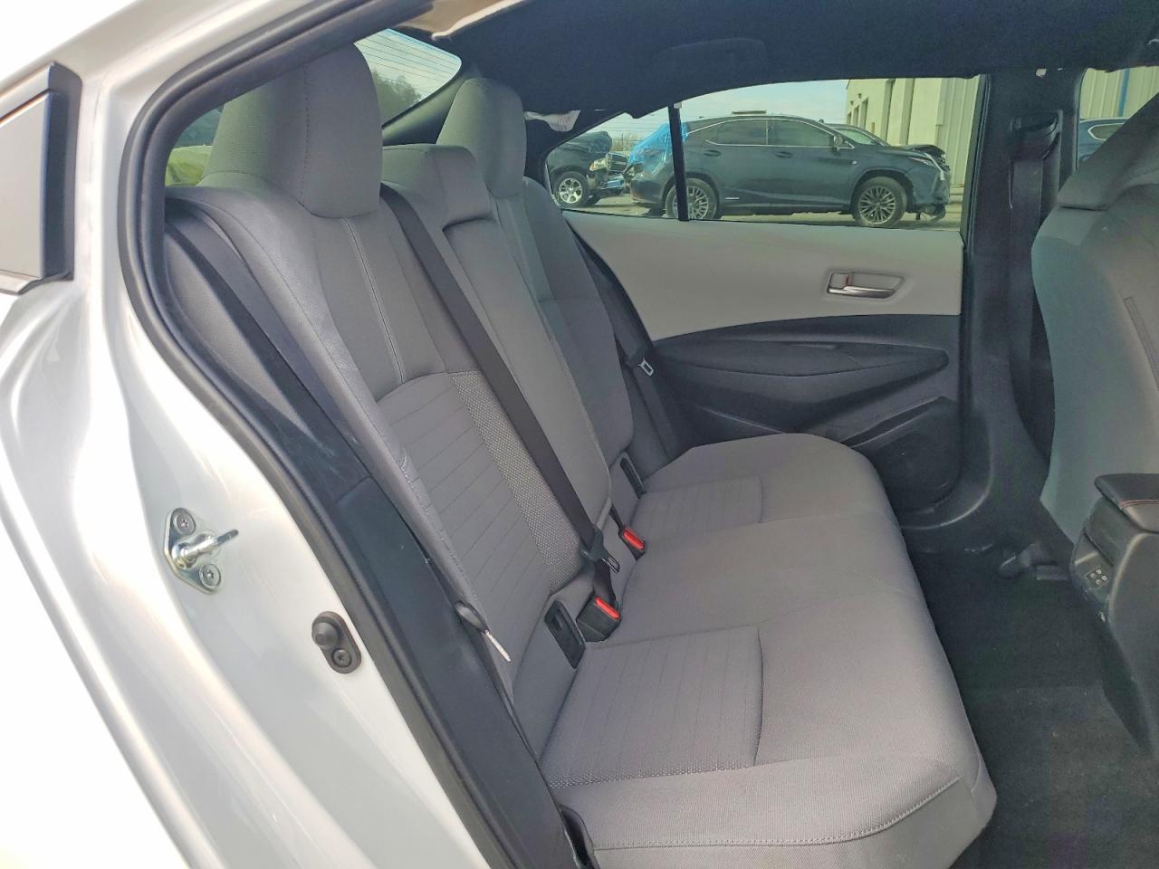 2023 TOYOTA COROLLA LE photo 10
