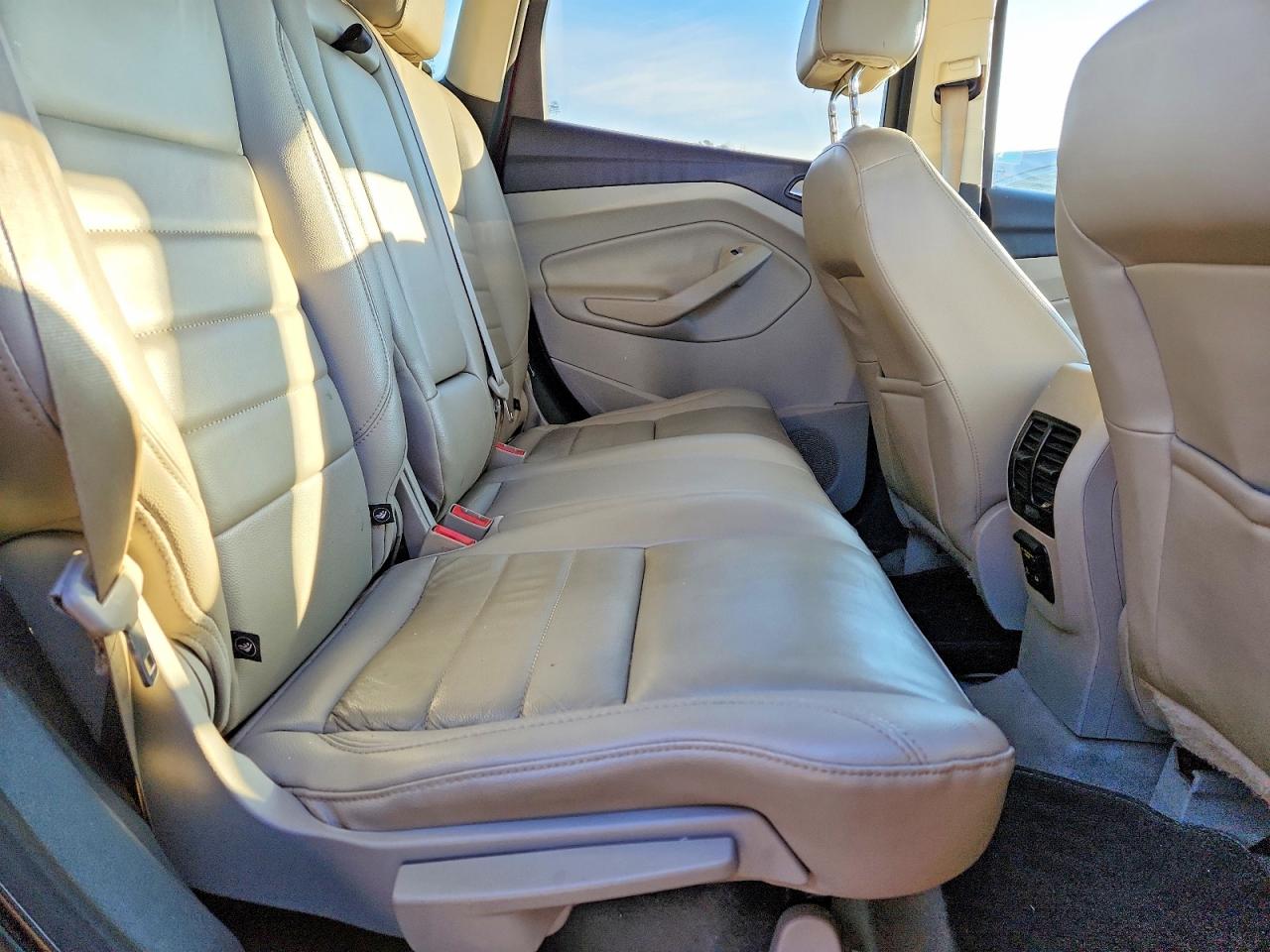 2015 FORD ESCAPE TITANIUM photo 11
