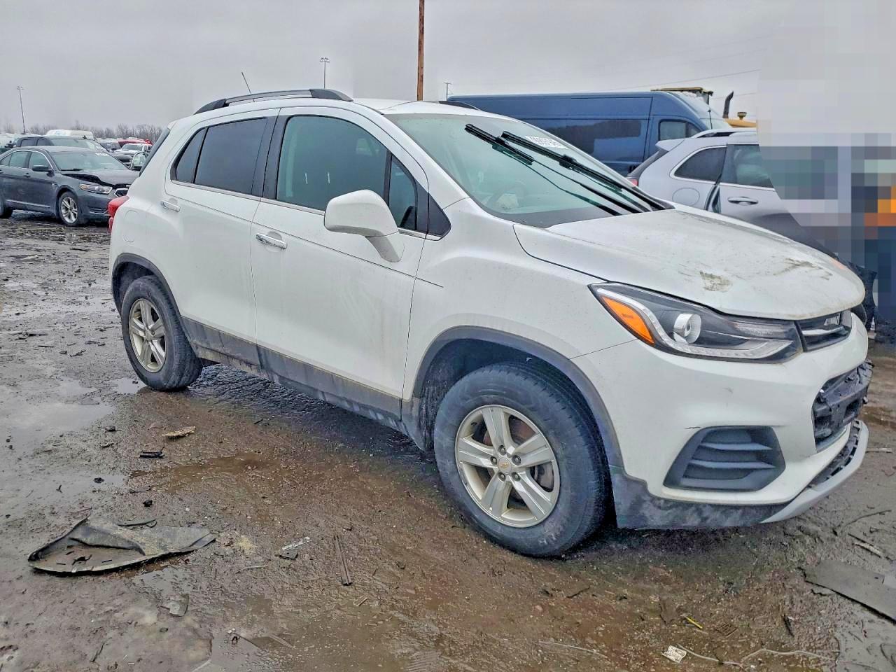 2019 CHEVROLET TRAX 1LT photo 4