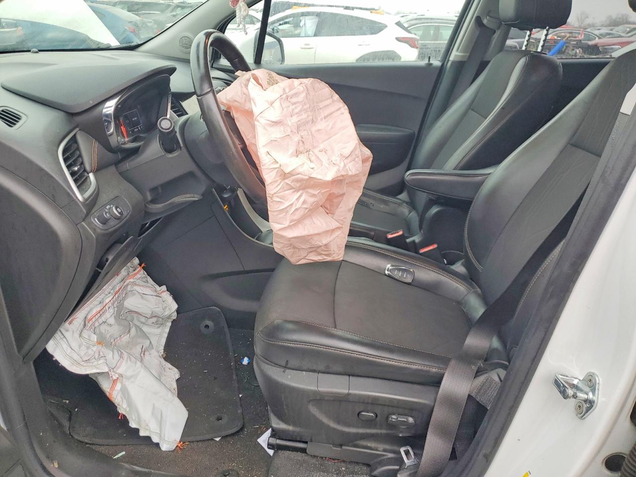 2019 CHEVROLET TRAX 1LT photo 7