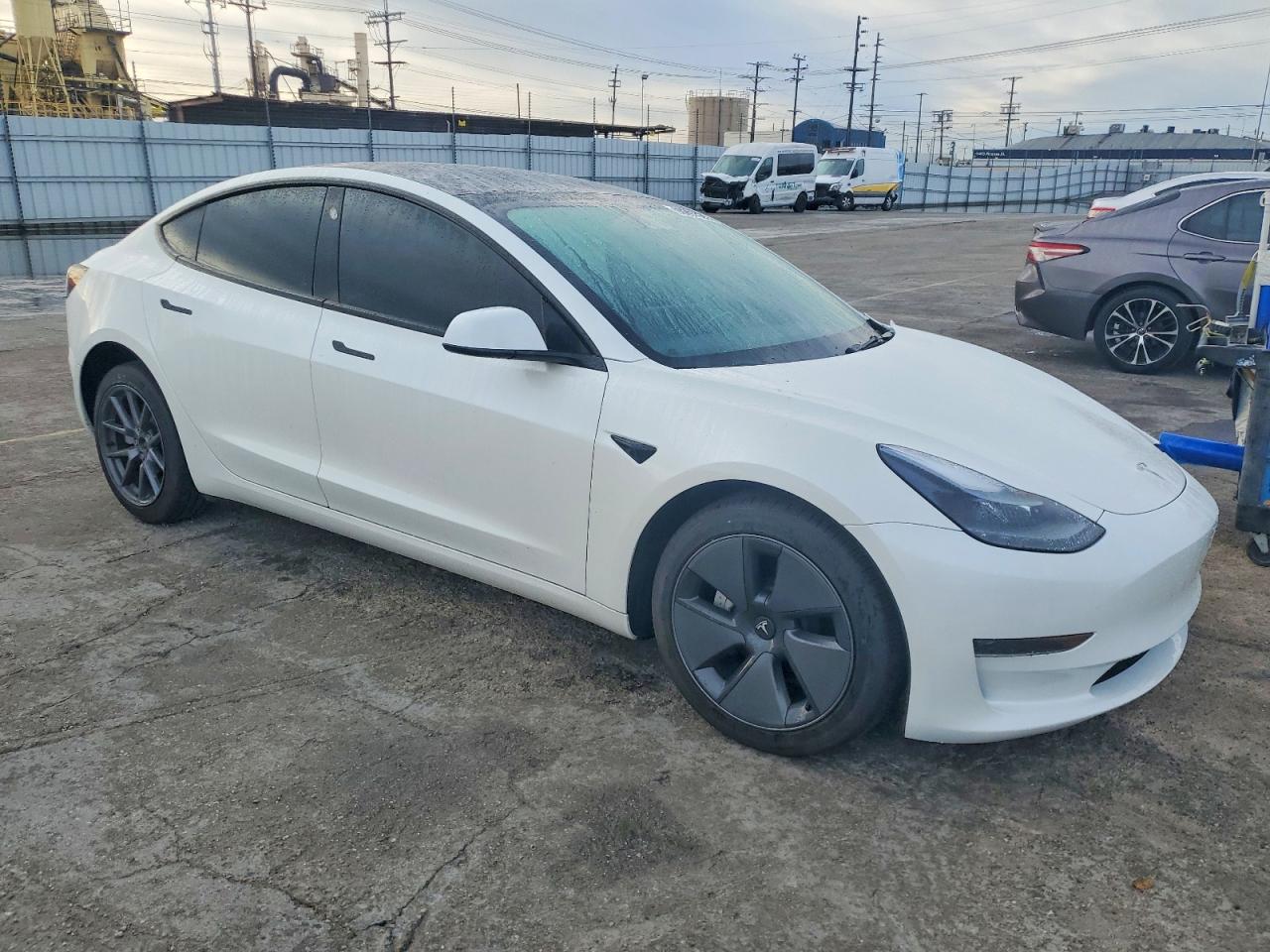 2023 TESLA MODEL 3 photo 4