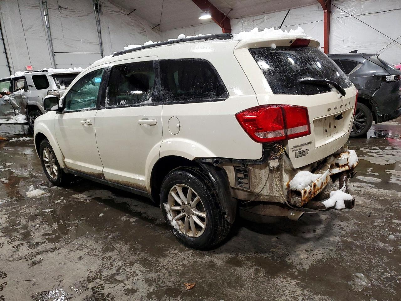 2015 DODGE JOURNEY photo 2