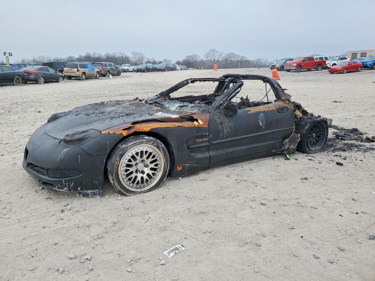 2000 CHEVROLET CORVETTE photo 2