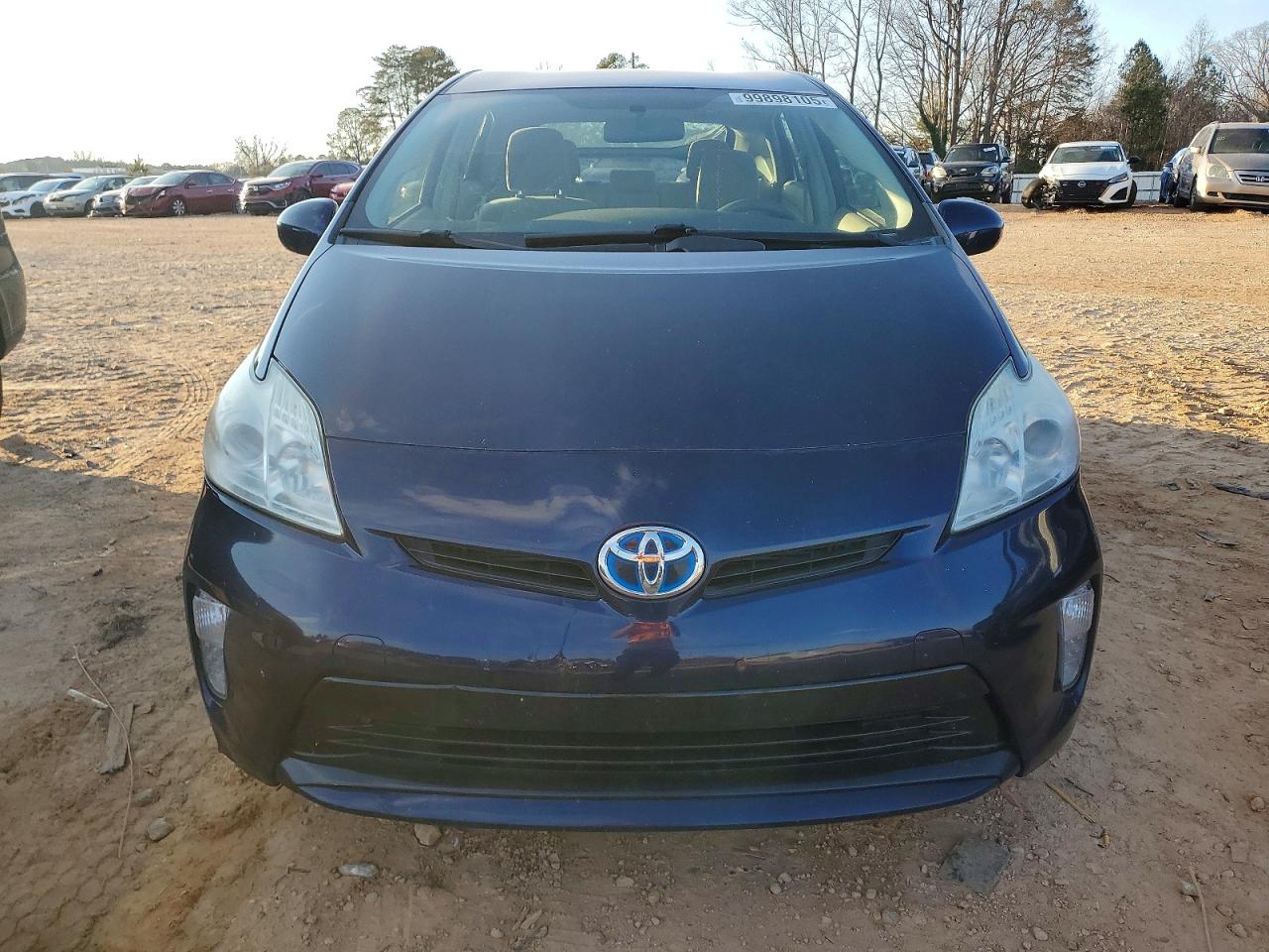 2013 TOYOTA PRIUS photo 5