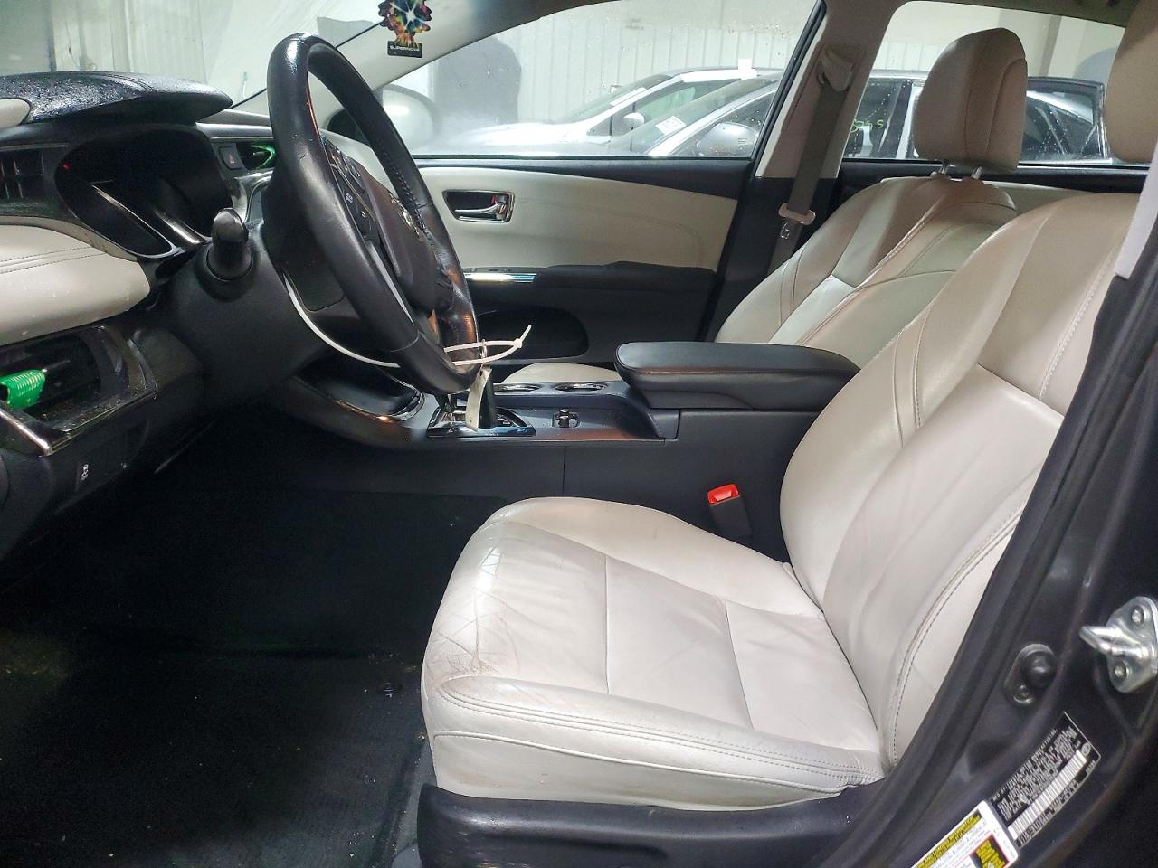2013 TOYOTA AVALON XLE photo 7