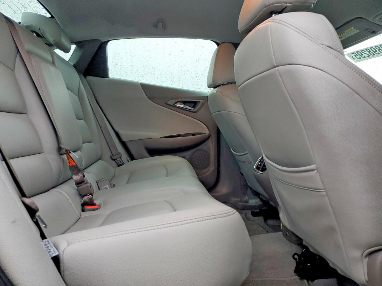 2017 CHEVROLET MALIBU HYBRID photo 10