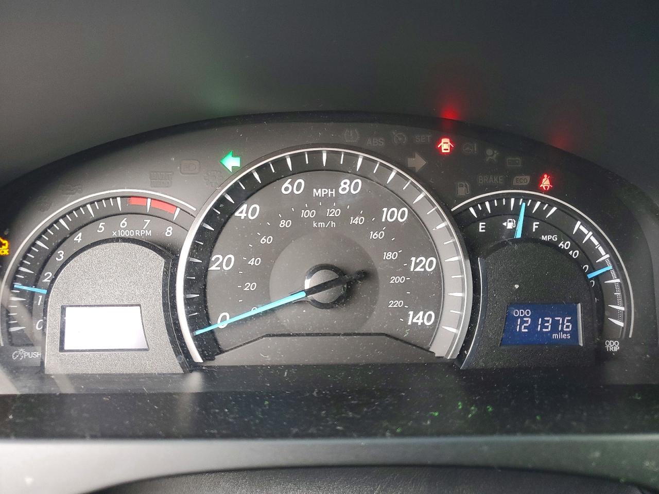 2012 TOYOTA CAMRY BASE photo 9