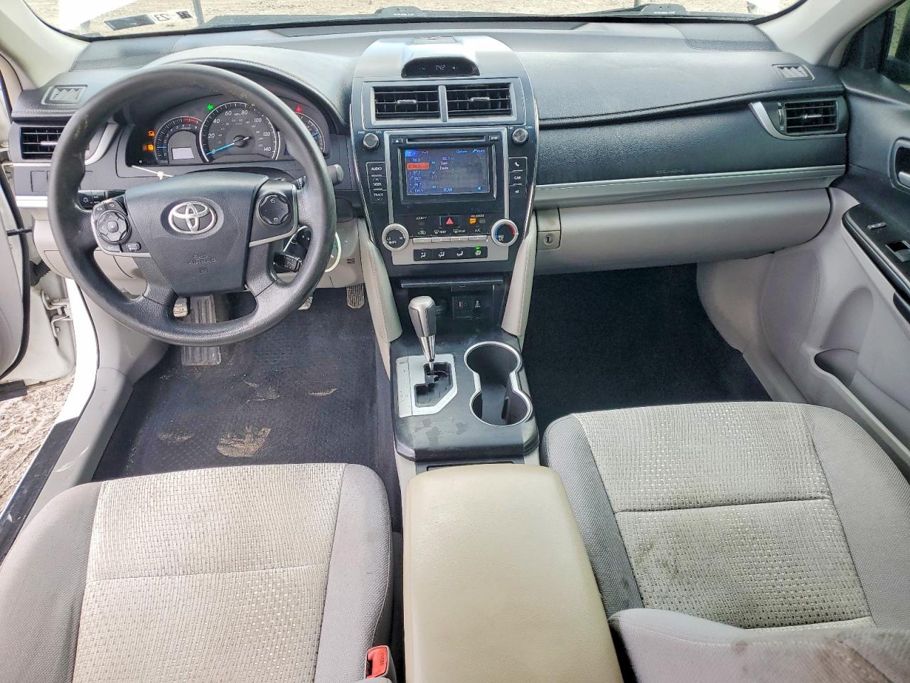 2012 TOYOTA CAMRY BASE photo 8