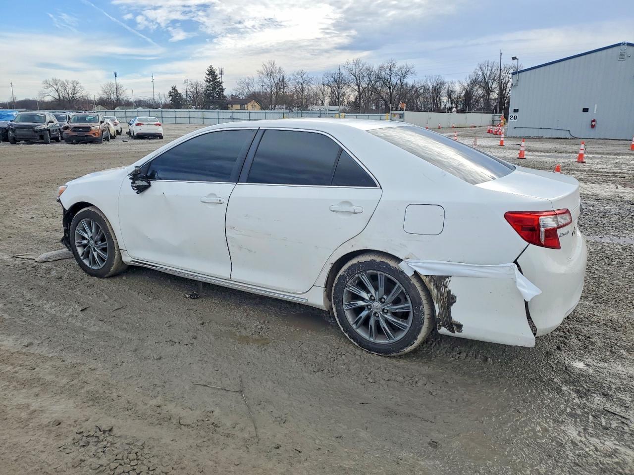 2012 TOYOTA CAMRY BASE photo 2