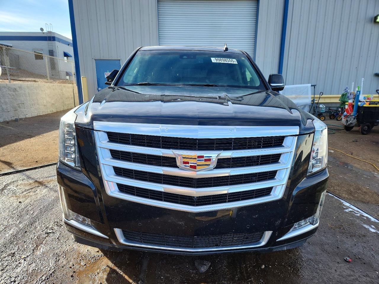 2016 CADILLAC ESCALADE LUXURY photo 5