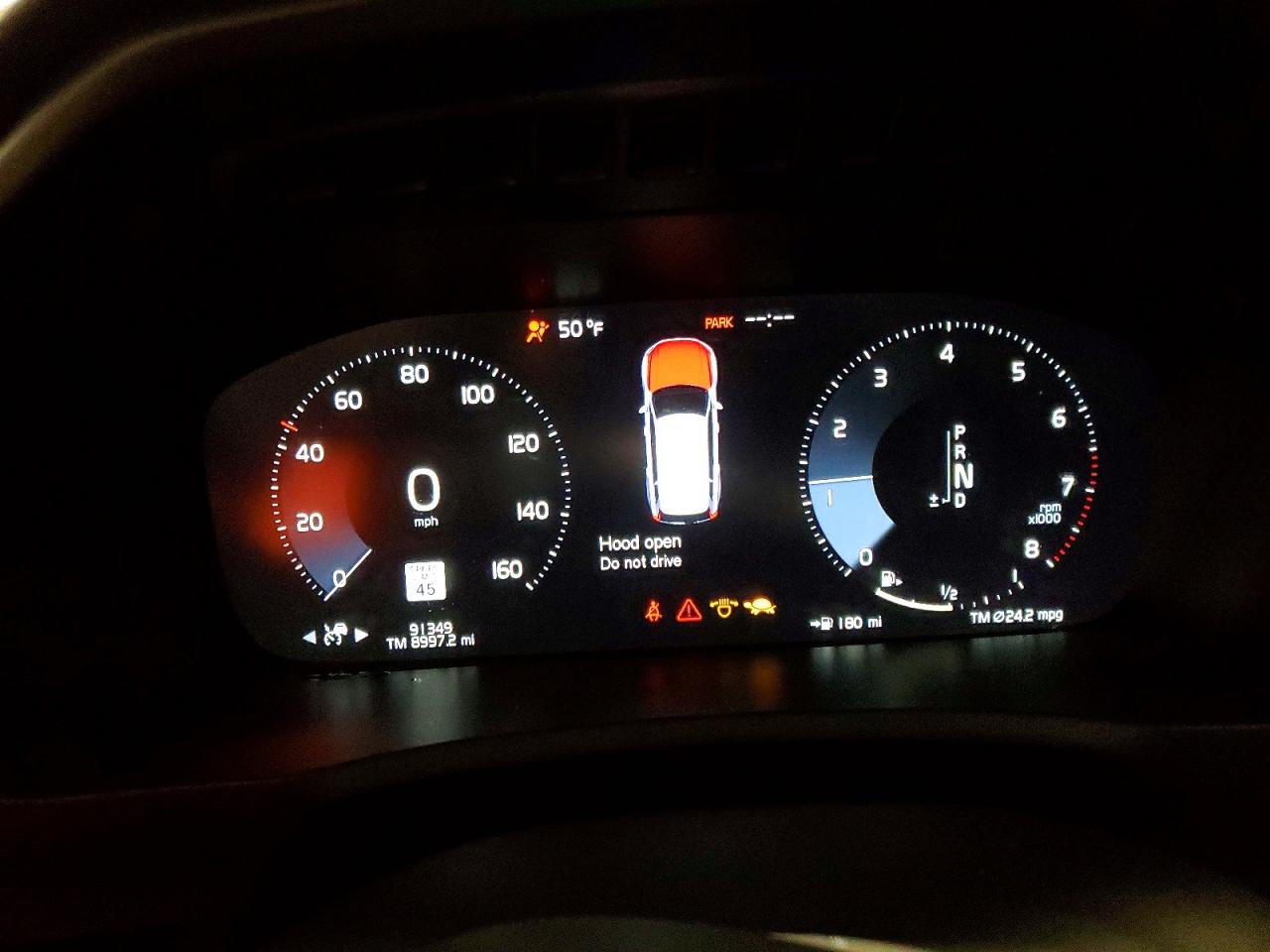 2019 VOLVO XC90 T6 MOMENTUM photo 9