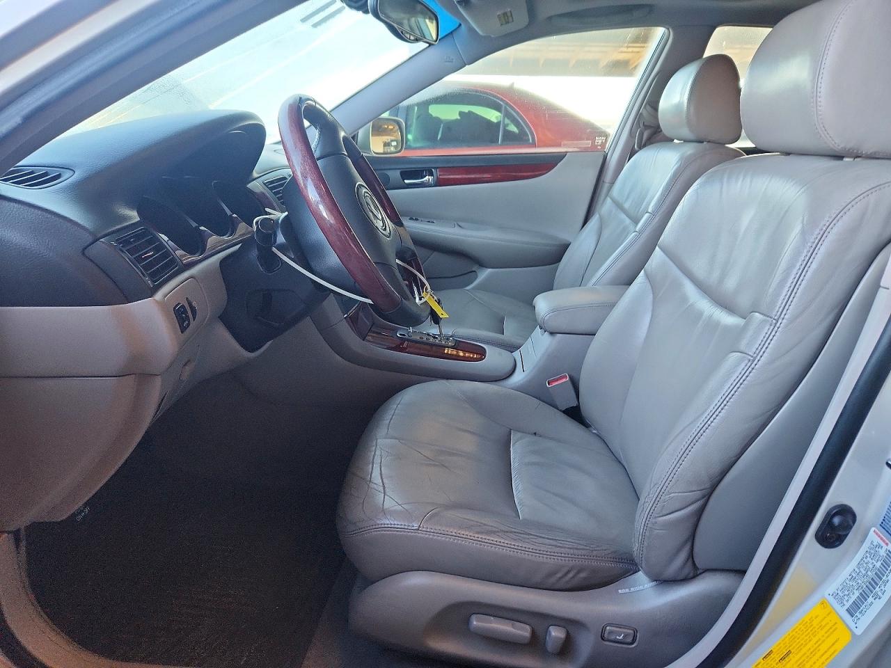 2003 LEXUS ES 300 photo 7