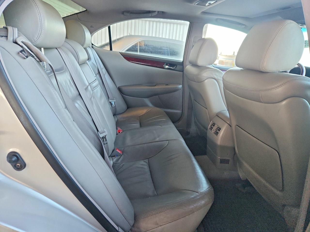 2003 LEXUS ES 300 photo 10