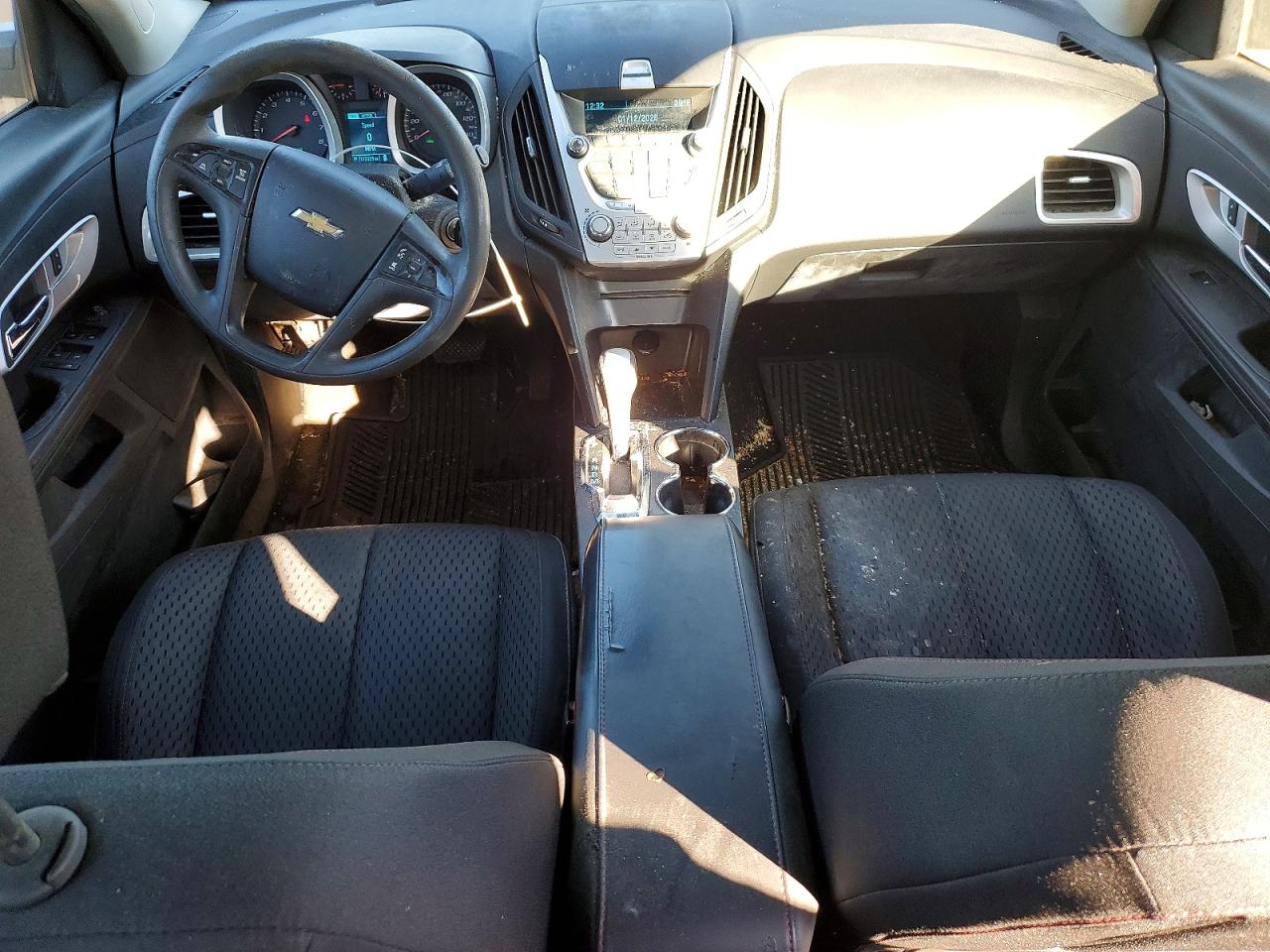 2014 CHEVROLET EQUINOX LS photo 8