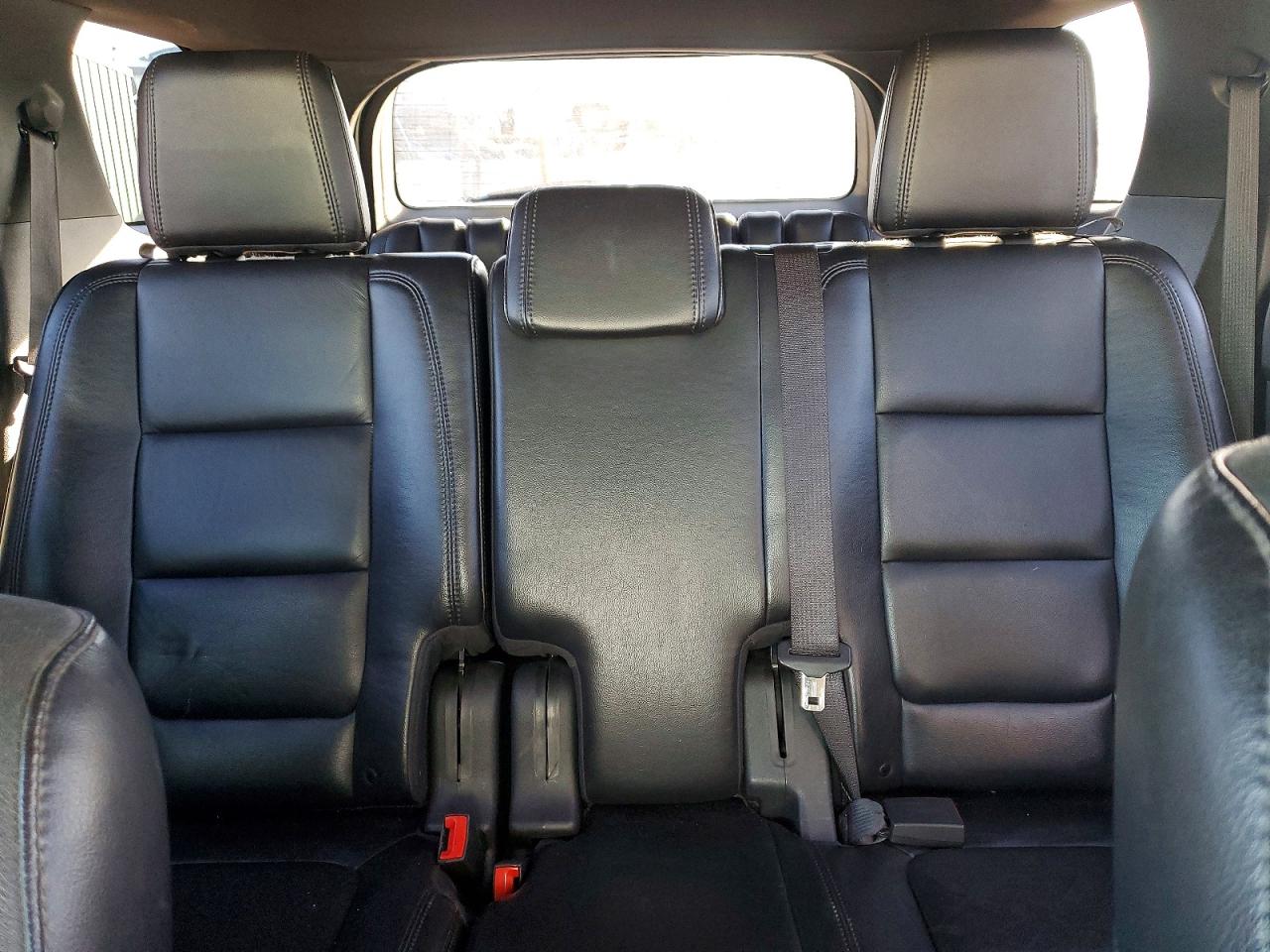 2011 FORD EXPLORER XLT photo 10
