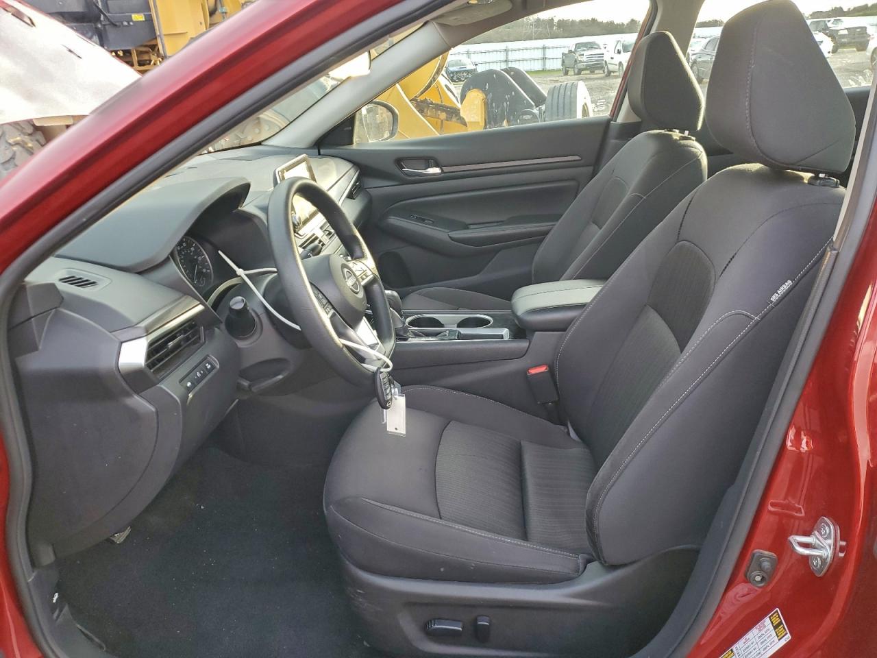 2024 NISSAN ALTIMA SV photo 7