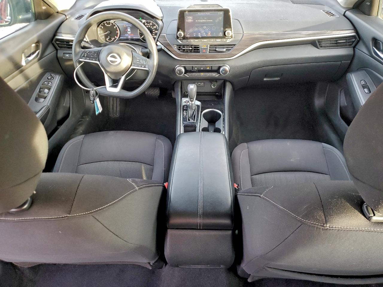 2024 NISSAN ALTIMA SV photo 8