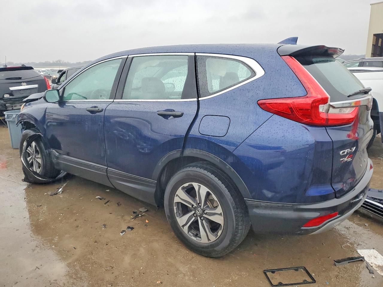 2017 HONDA CR-V LX photo 2