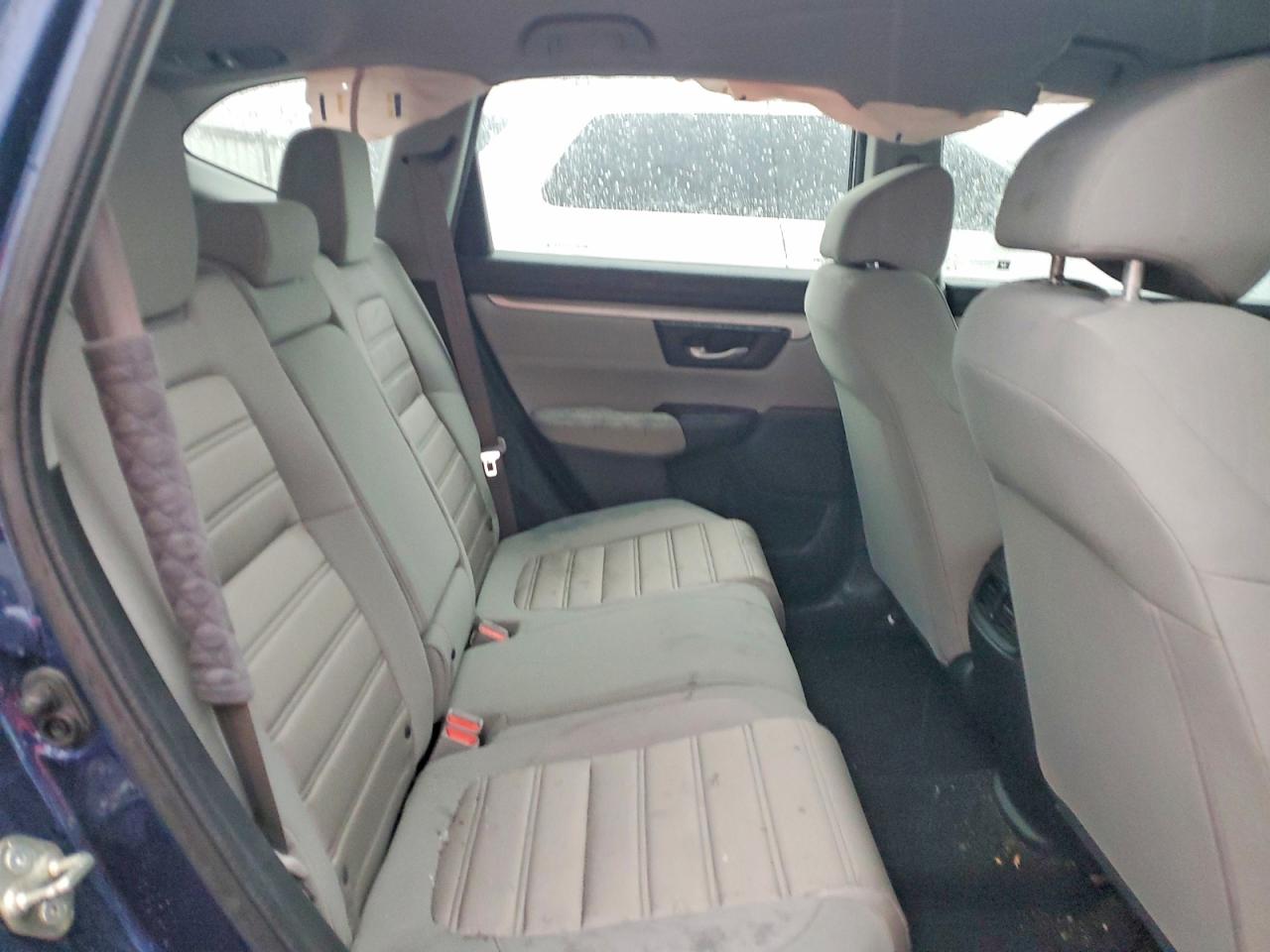 2017 HONDA CR-V LX photo 11