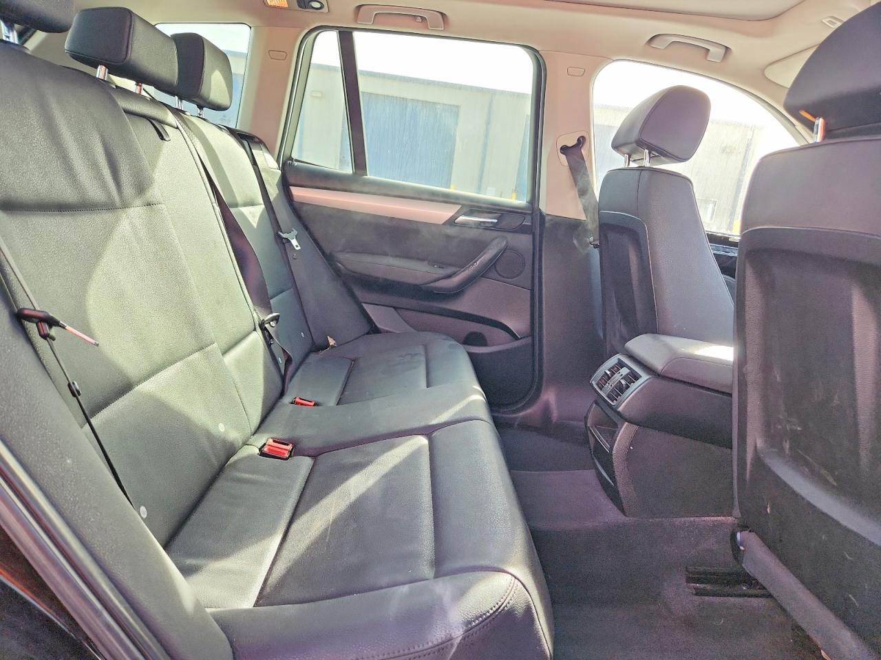 2012 BMW X3 XDRIVE28I photo 11
