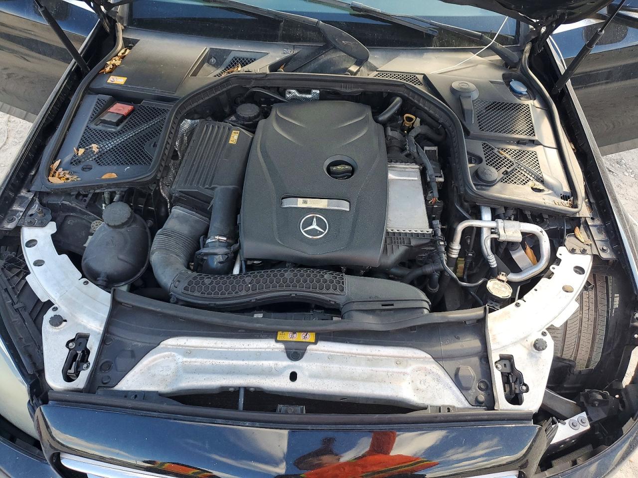 2015 MERCEDES-BENZ C 300 photo 11