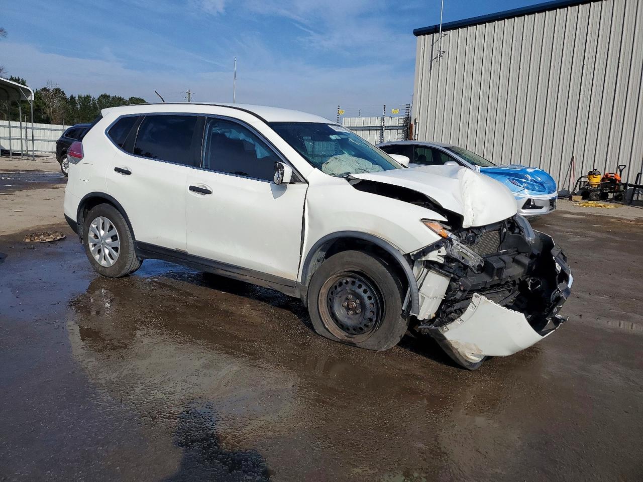 2016 NISSAN ROGUE S photo 4
