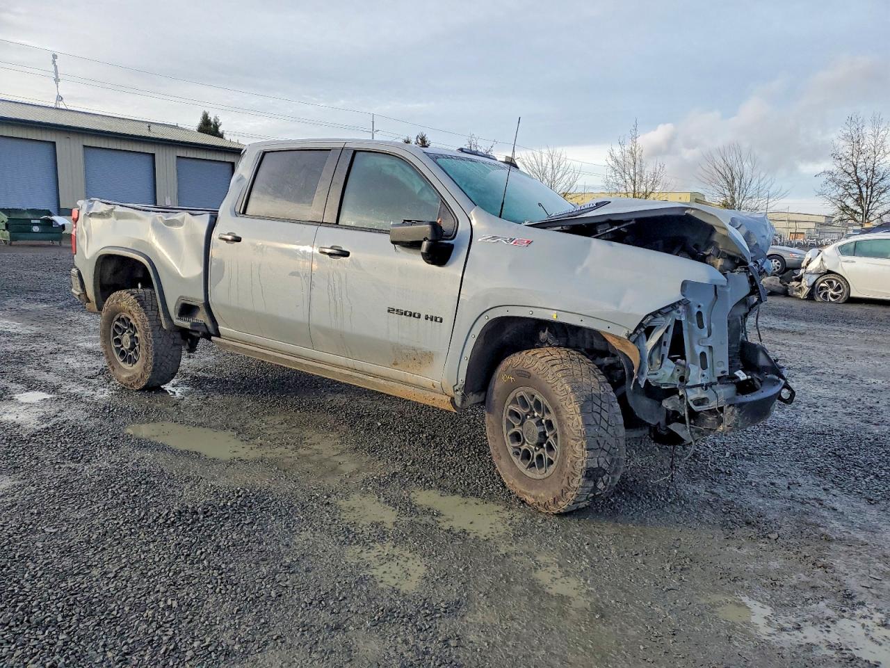 2025 CHEVROLET SILVERADO K2500 ZR2 photo 4