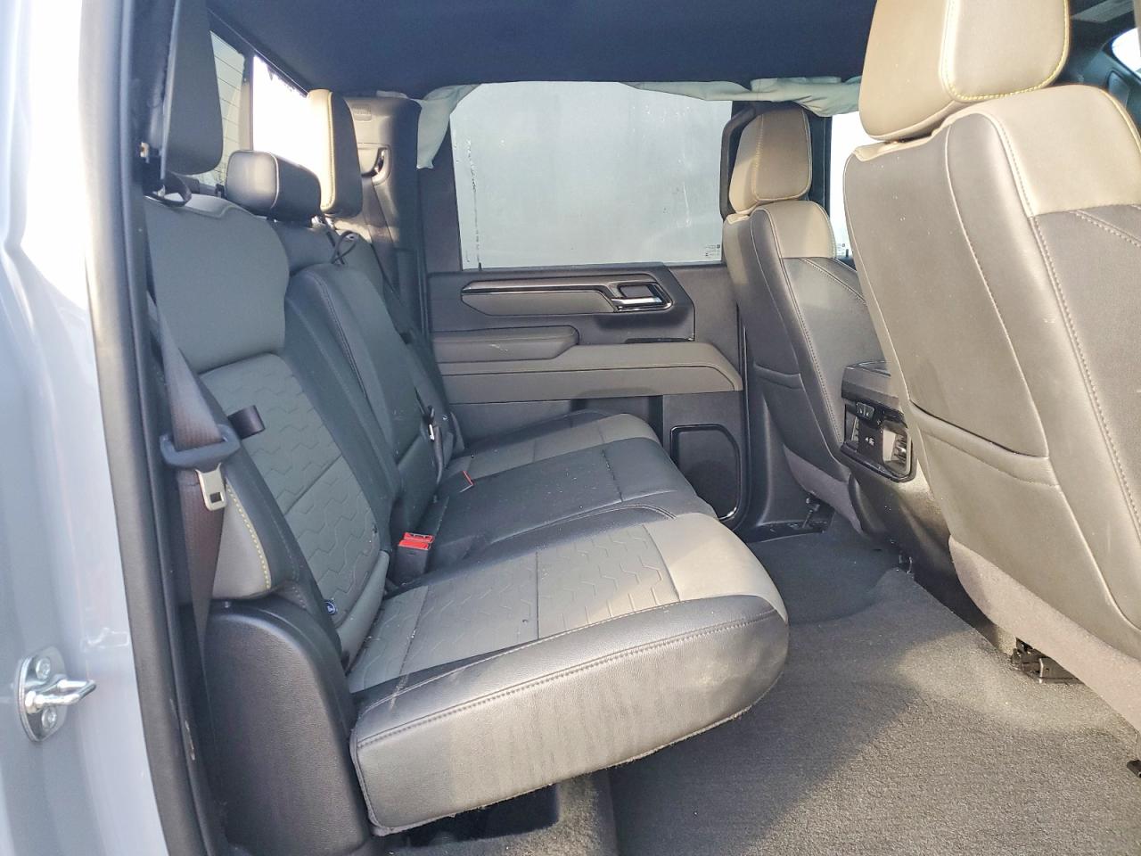 2025 CHEVROLET SILVERADO K2500 ZR2 photo 10