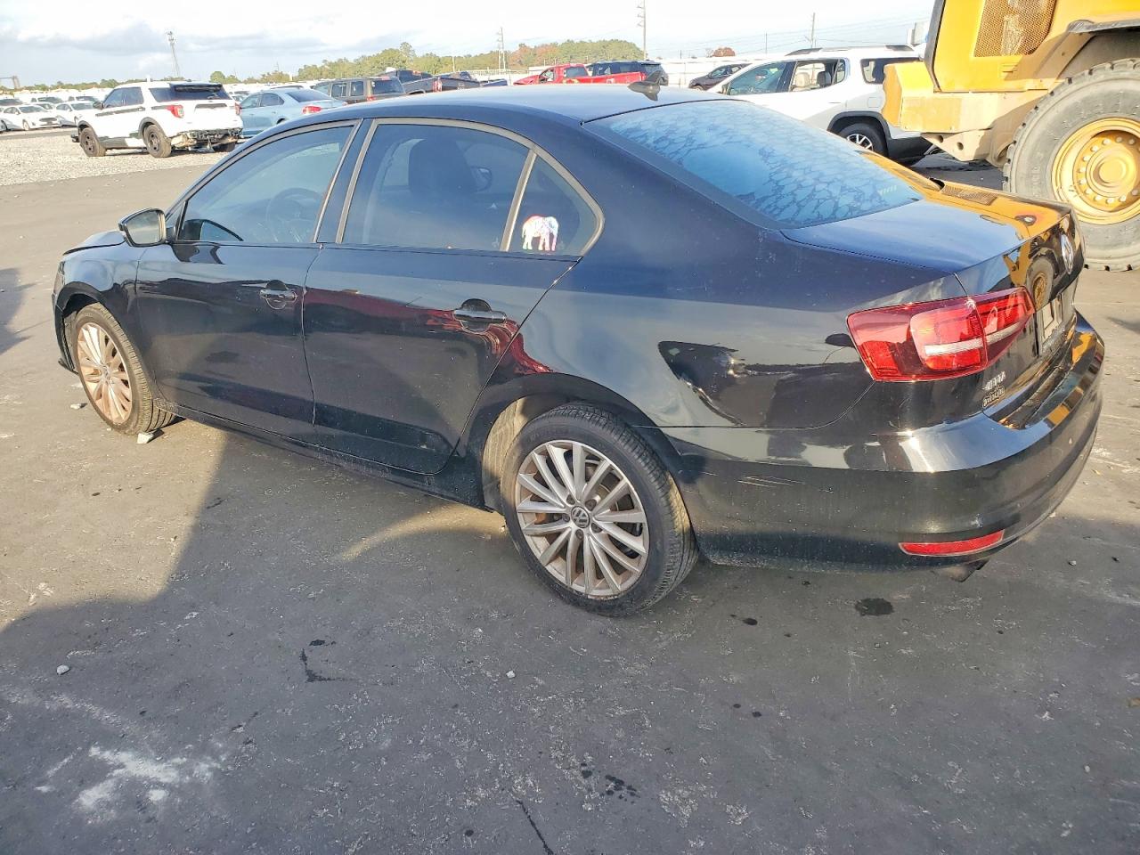 2016 VOLKSWAGEN JETTA SEL photo 2