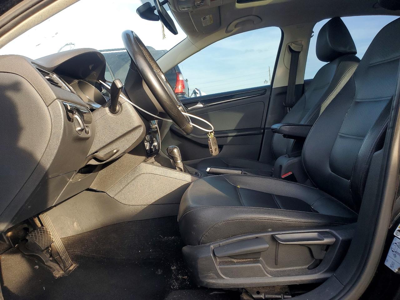 2016 VOLKSWAGEN JETTA SEL photo 7
