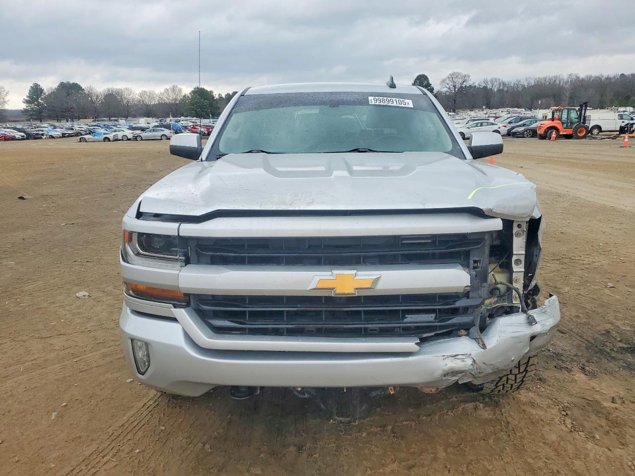 2018 CHEVROLET SILVERADO K1500 LT photo 9