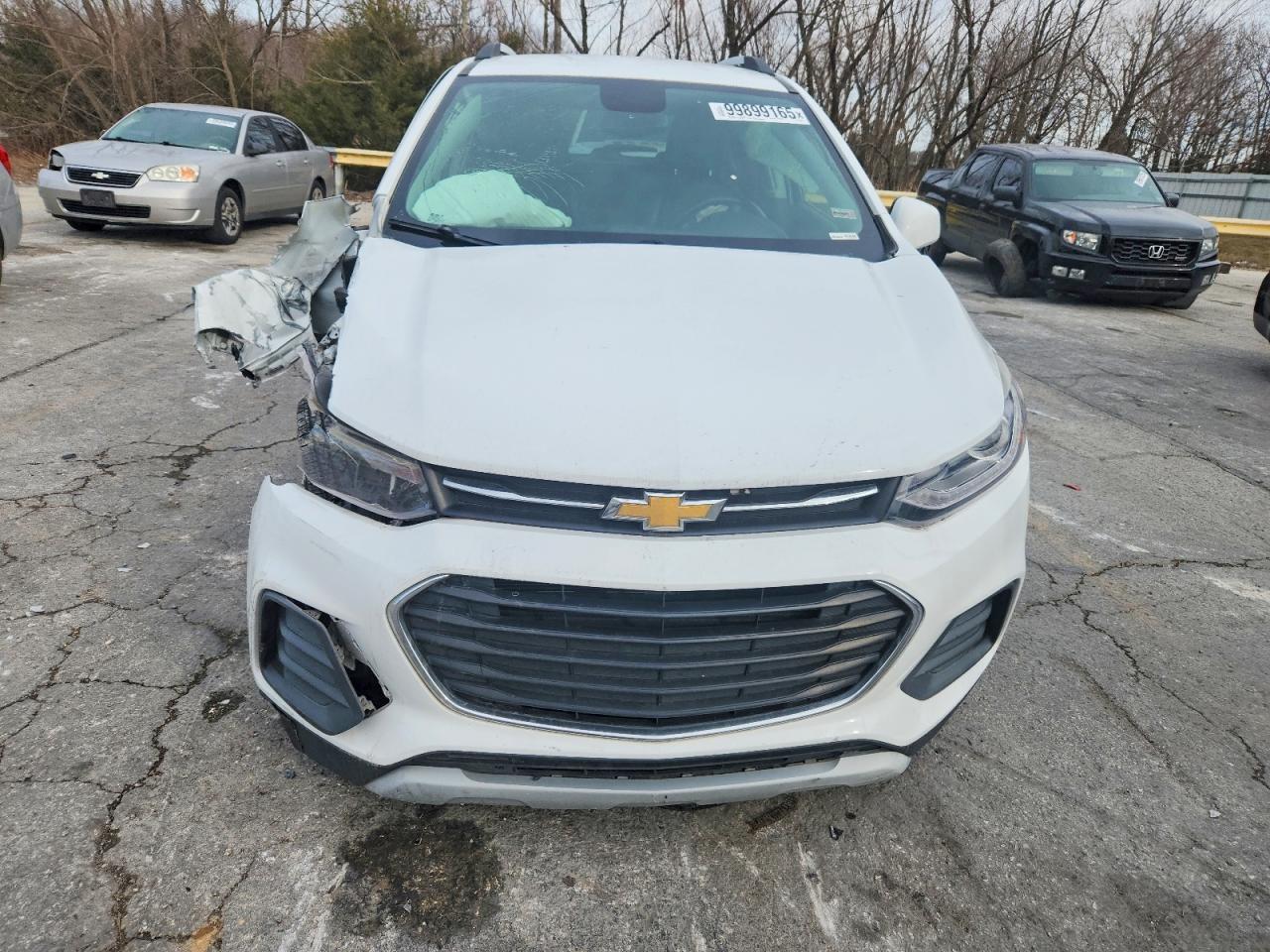 2018 CHEVROLET TRAX 1LT photo 5