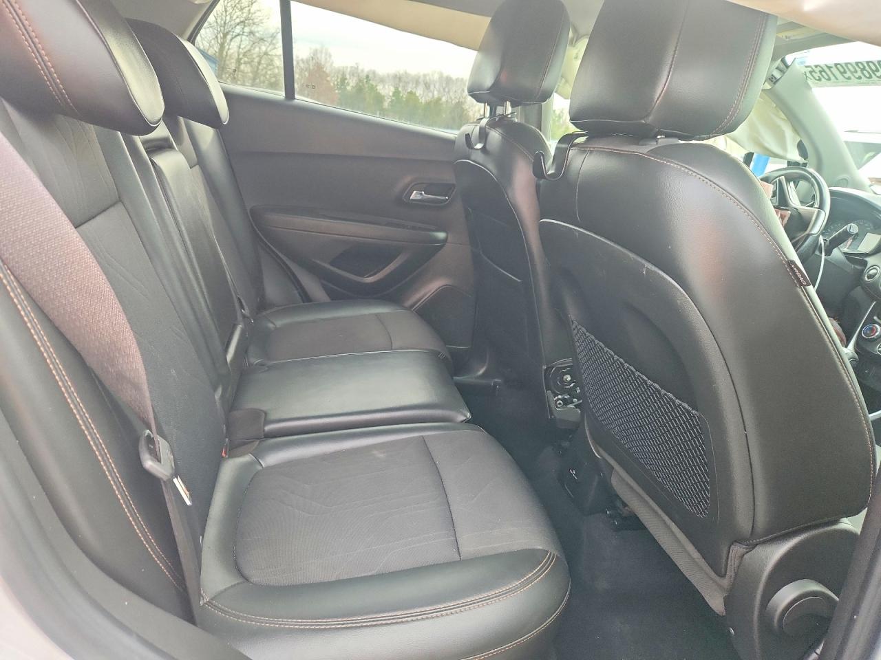 2018 CHEVROLET TRAX 1LT photo 11
