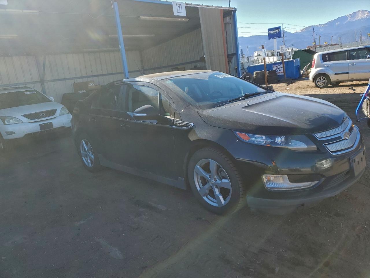 2013 CHEVROLET VOLT photo 4