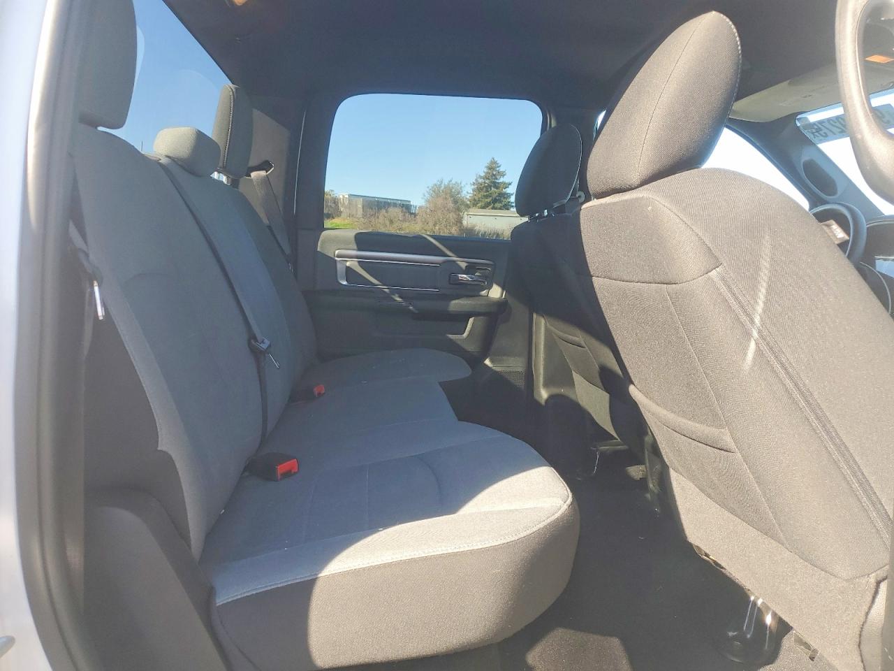 2021 RAM 1500 CLASSIC SLT photo 10