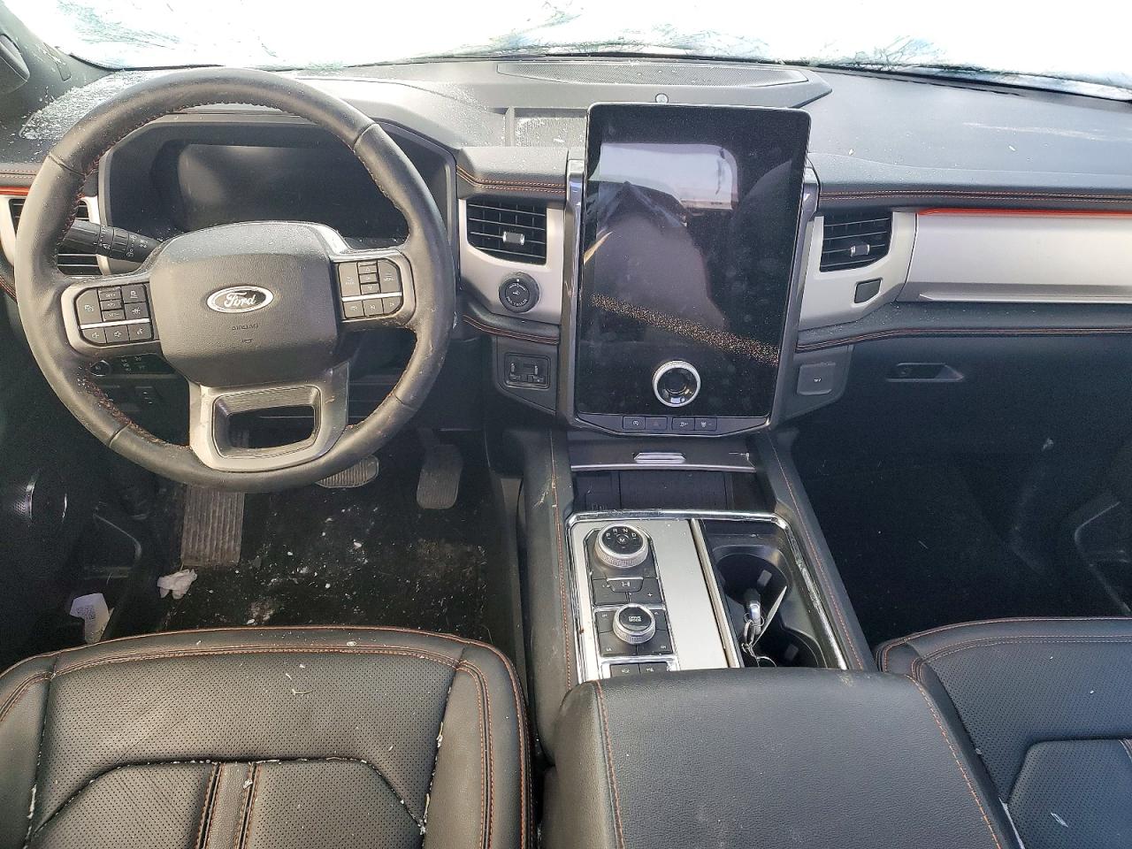 2024 FORD EXPEDITION TIMBERLINE photo 8