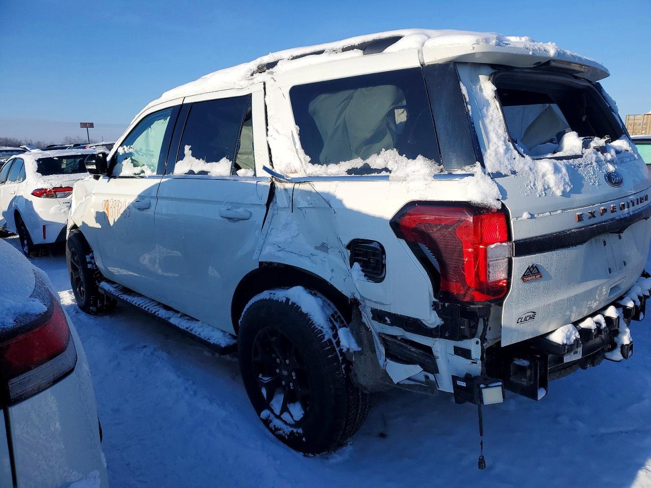 2024 FORD EXPEDITION TIMBERLINE photo 2
