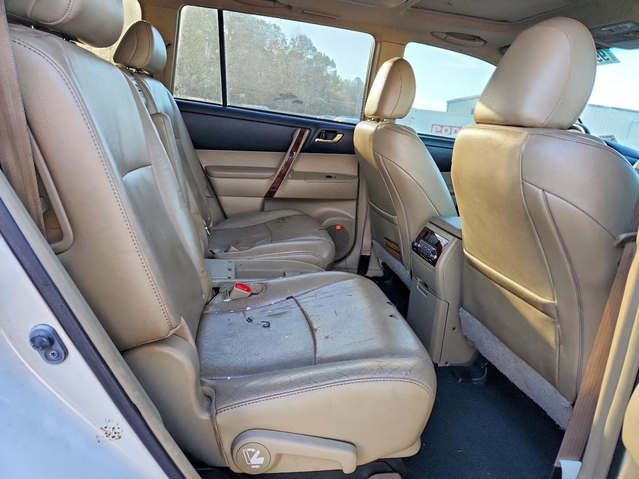 2012 TOYOTA HIGHLANDER LIMITED photo 21
