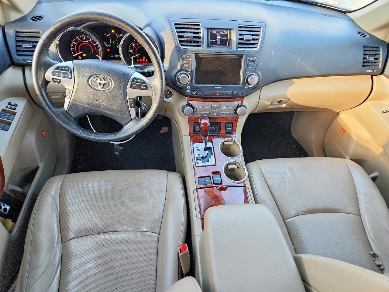 2012 TOYOTA HIGHLANDER LIMITED photo 15