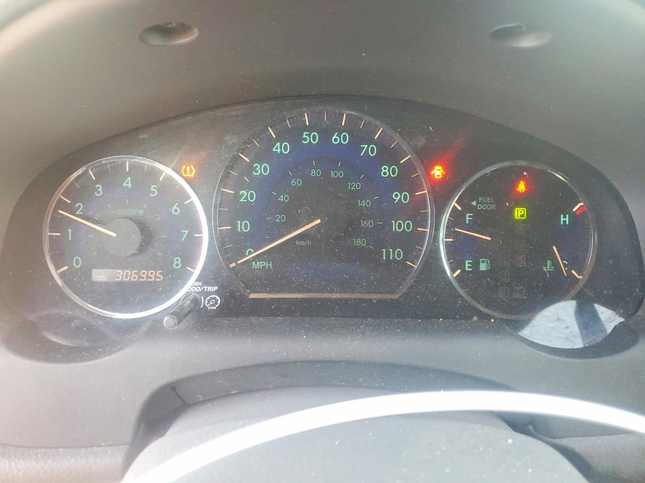 2007 TOYOTA SIENNA XLE photo 9