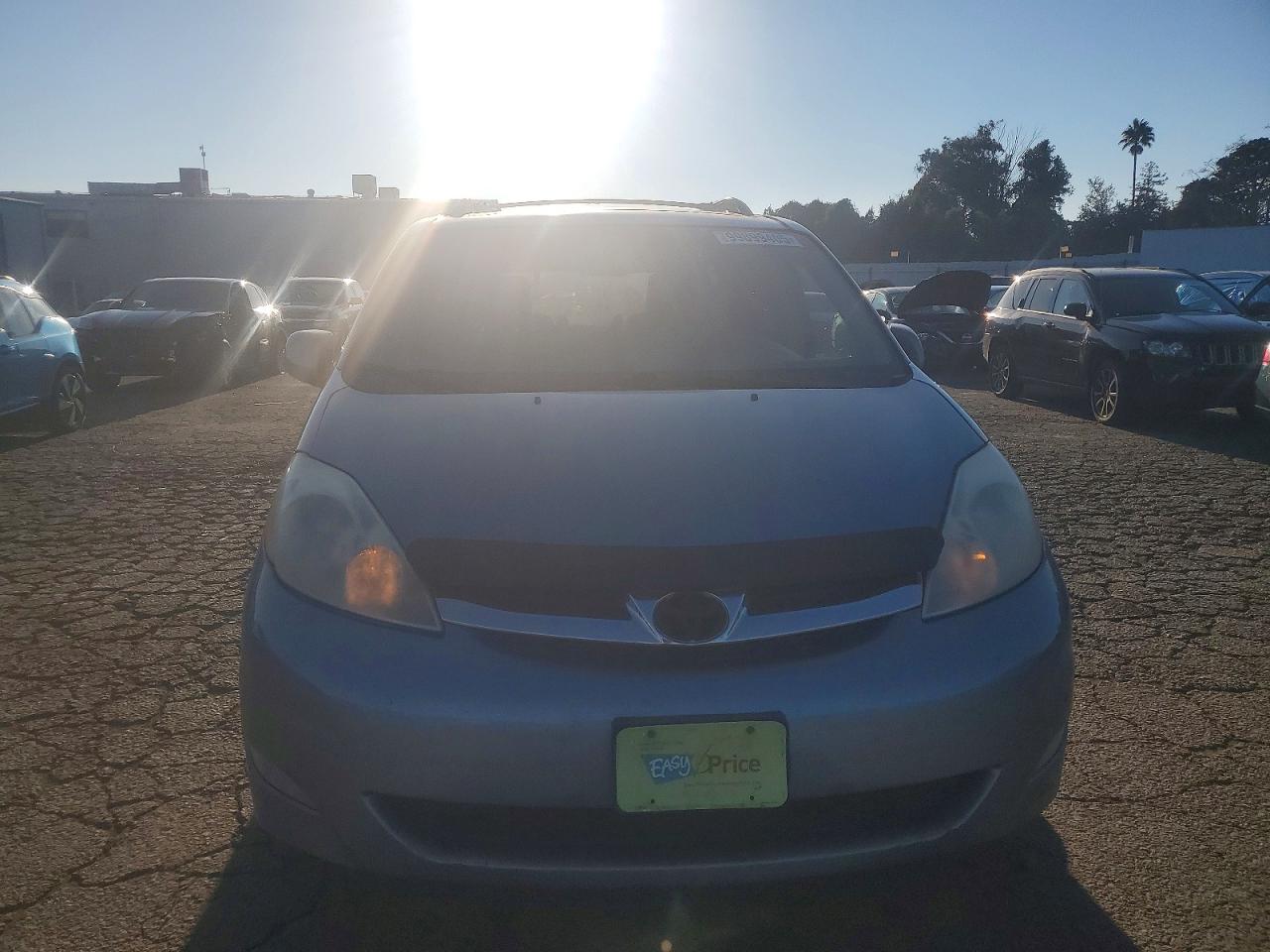 2007 TOYOTA SIENNA XLE photo 5