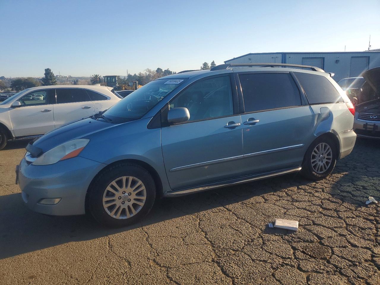 2007 TOYOTA SIENNA