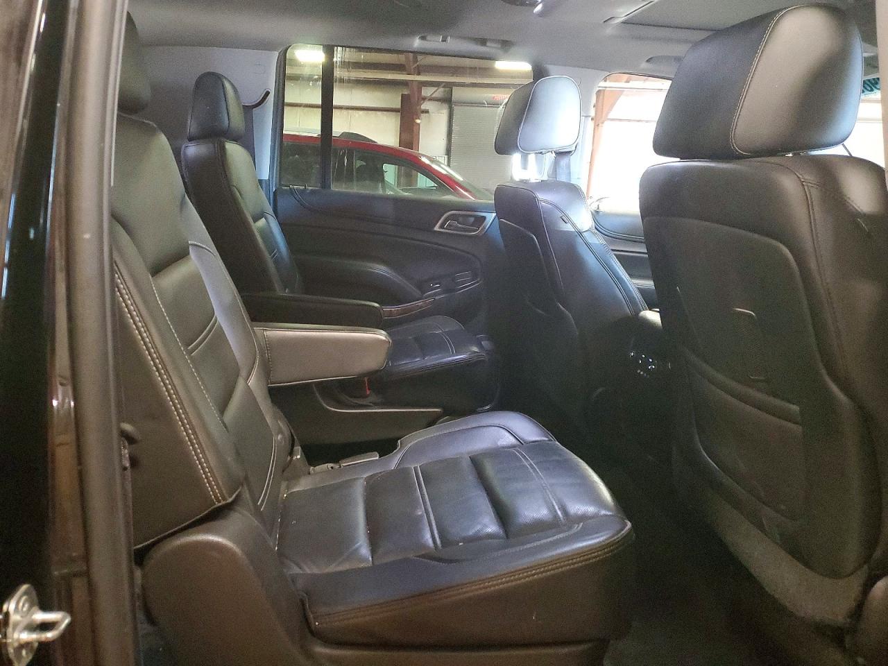 2015 GMC YUKON XL DENALI photo 11