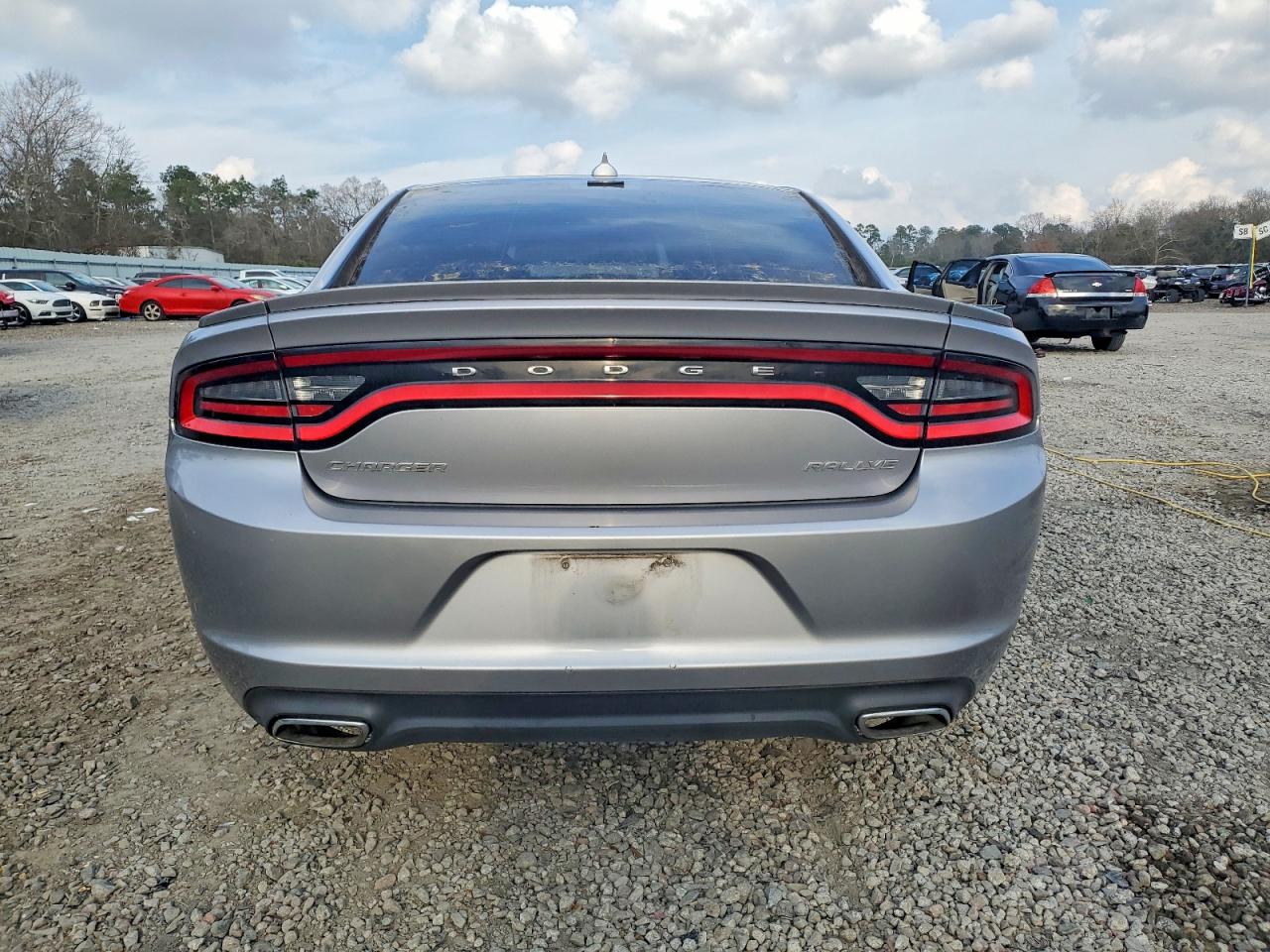 2015 DODGE CHARGER SXT photo 11