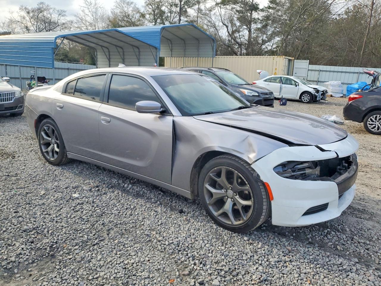 2015 DODGE CHARGER SXT photo 7