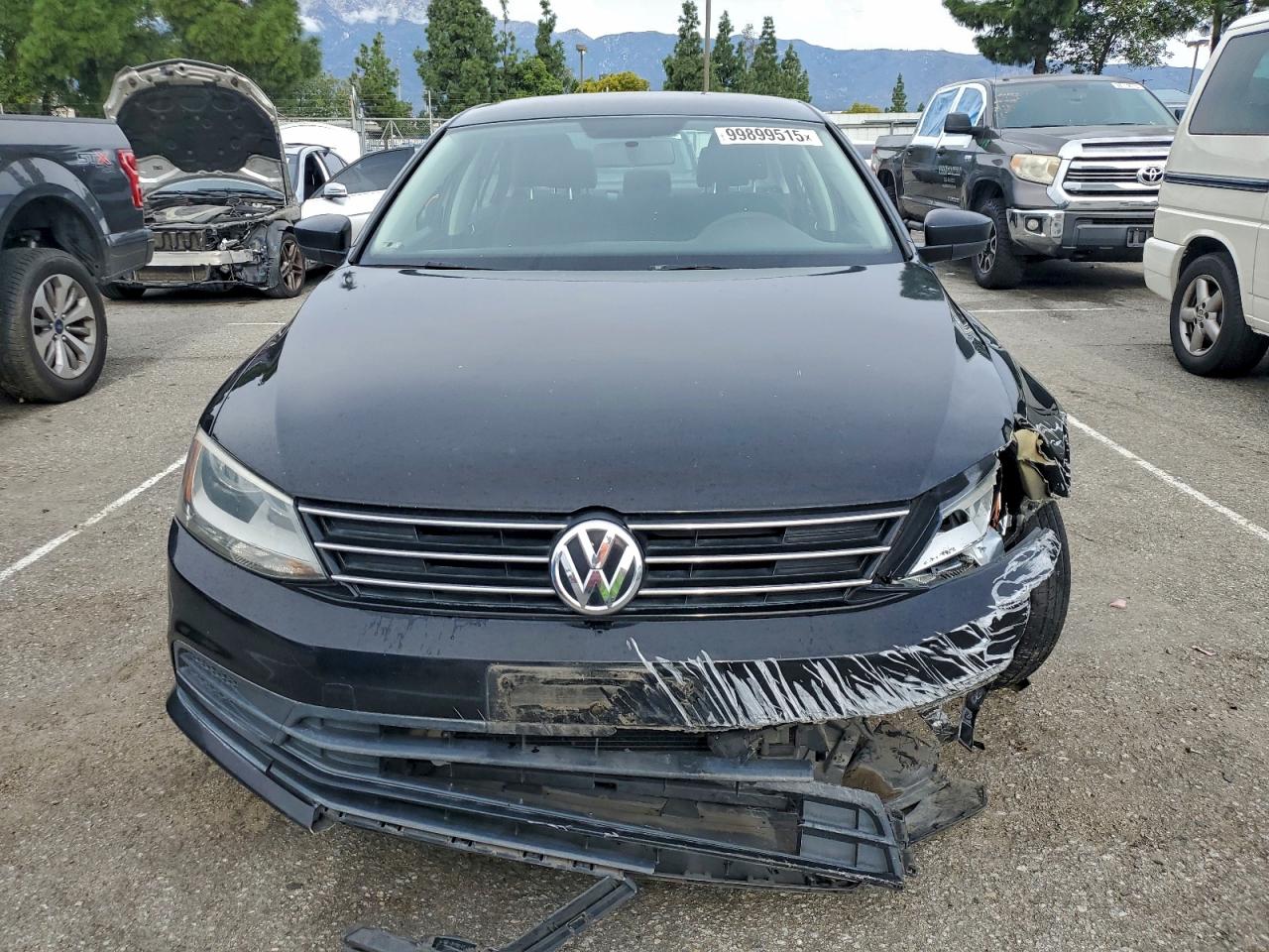 2015 VOLKSWAGEN JETTA BASE photo 5