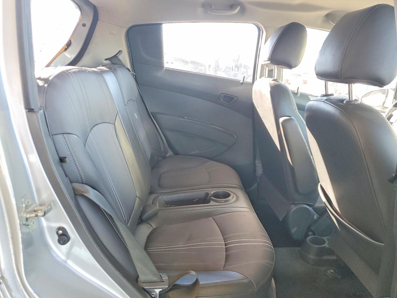 2015 CHEVROLET SPARK 1LT photo 10