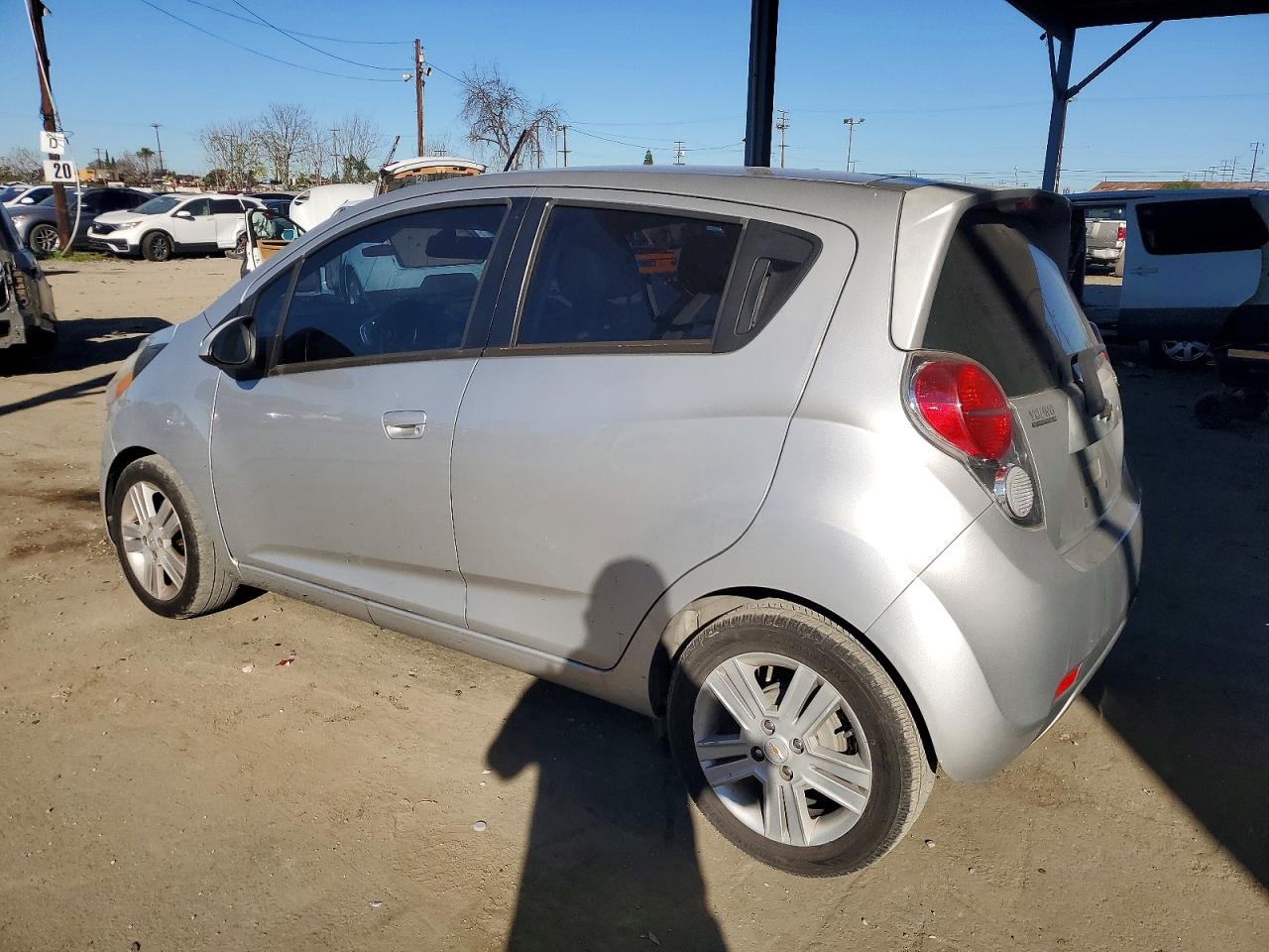 2015 CHEVROLET SPARK 1LT photo 2