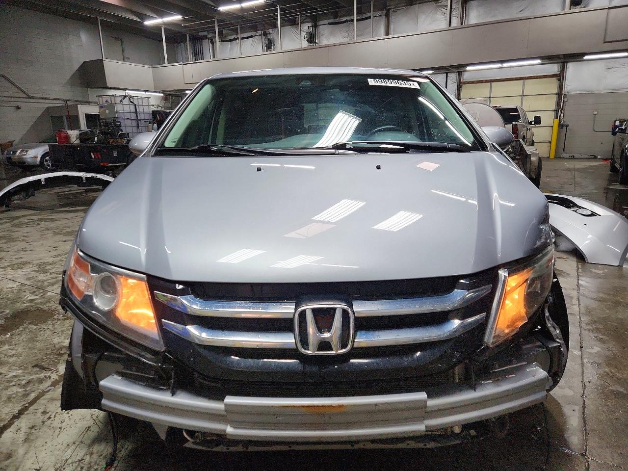2016 HONDA ODYSSEY TOURING photo 5